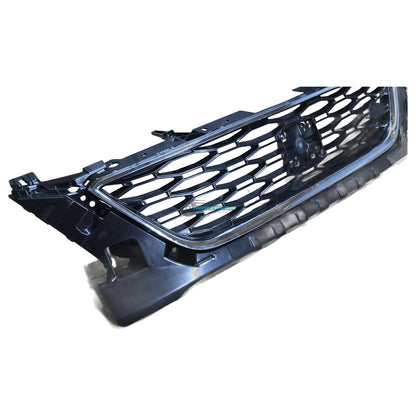 SEAT Leon 5F FR 2013-2016 front grille 5F0853654D angled left view
