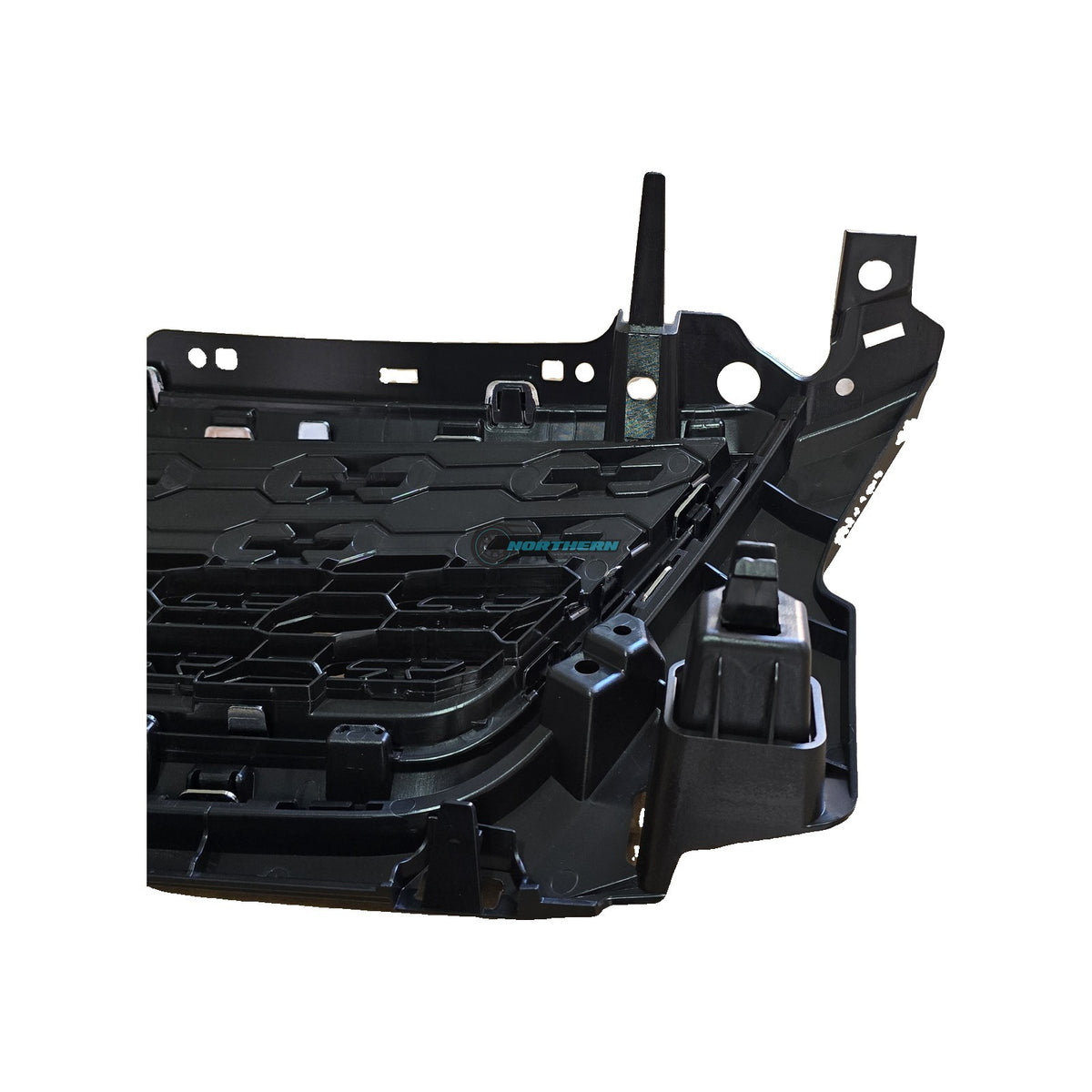SEAT Ibiza KJ grille 6F0853654D rear bracket close-up